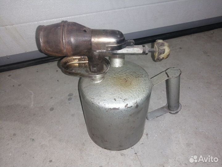 Лампа паяльная