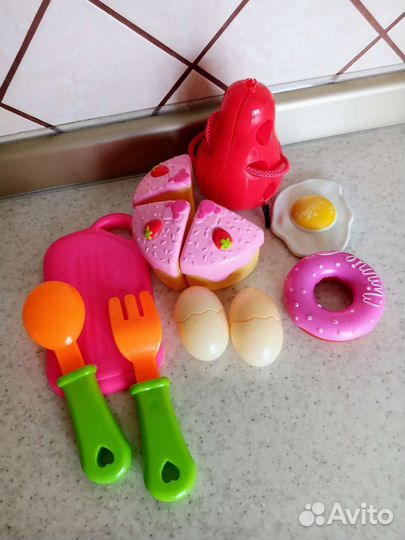 Пластиковые фрукты и овощи