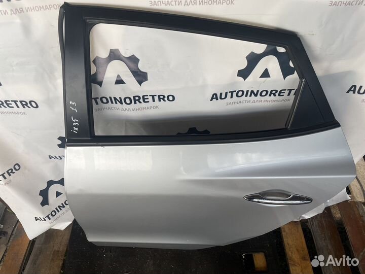 Дверь задняя левая Hyundai IX35 770032Y000