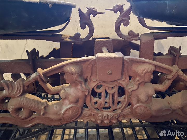 Весы старинные