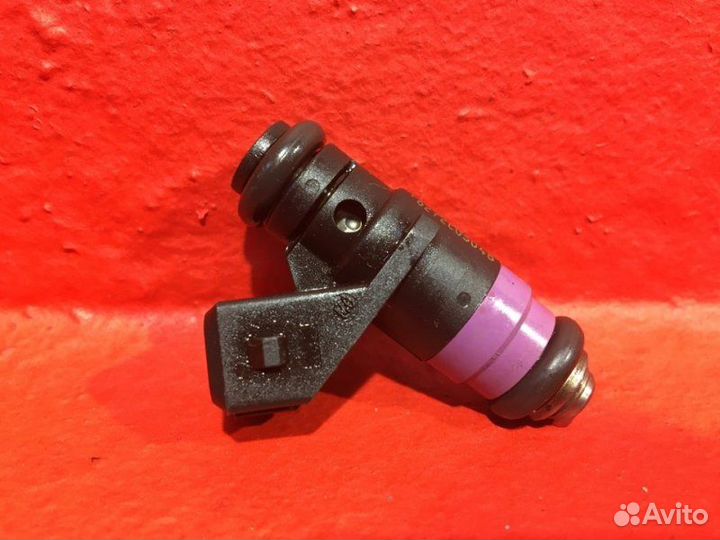 Форсунка Renault Scenic 2 K4M813 2005