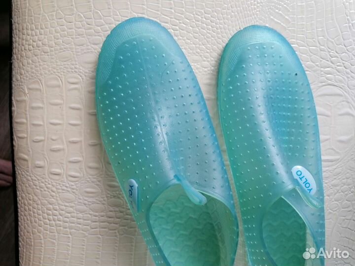 Обувь для купания