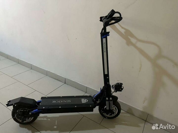 Самокат взрослый электрический