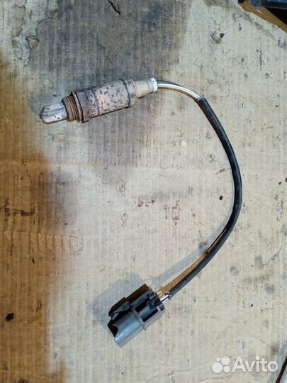 Лямбда-зонд Nissan Almera N15