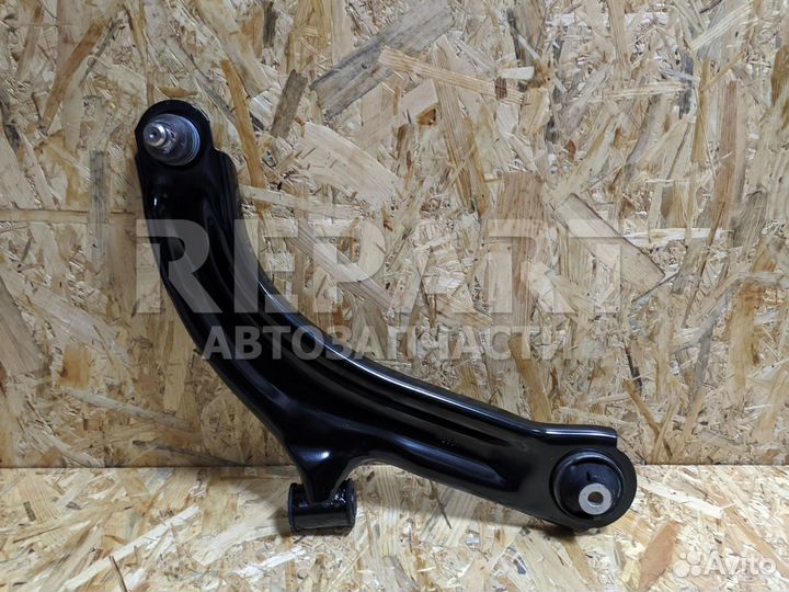 Рычаг правый Nissan Micra/Note 54500BC42A