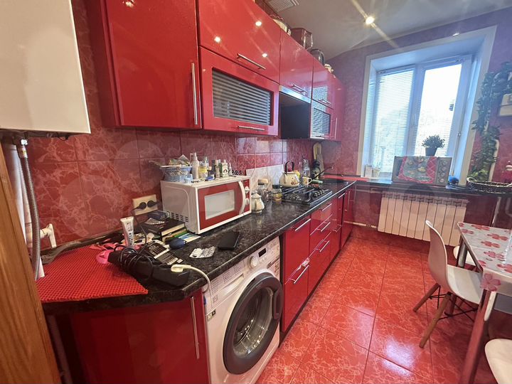 3-к. квартира, 55 м², 2/2 эт.