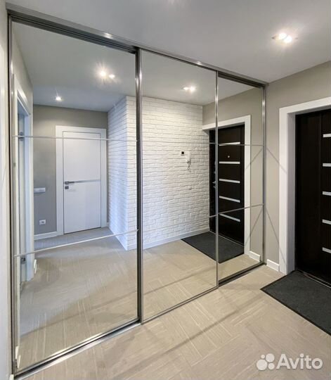 C4H3Q3 Шкаф купе Белый