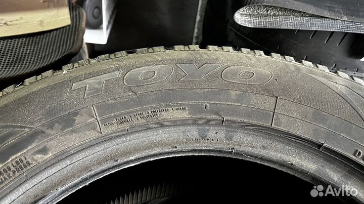 Toyo Observe GSi-5 255/60 R18