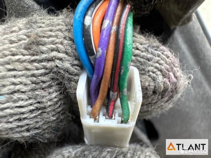 Зеркало переднее правое mazda axela