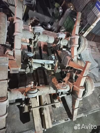 Оси прицепа маз