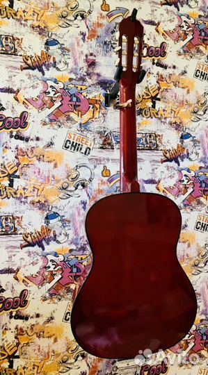 Гитара классическая + аксессуар