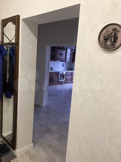 3-к. квартира, 94,4 м², 1/3 эт.