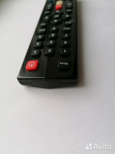 RC2000E02 Пульт для телевизора TCL LED40D2930