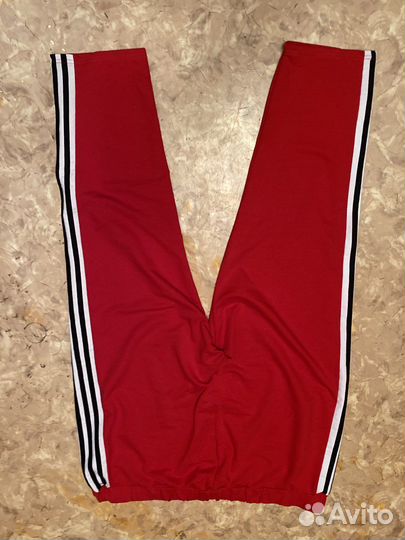 Спортивный костюм женский