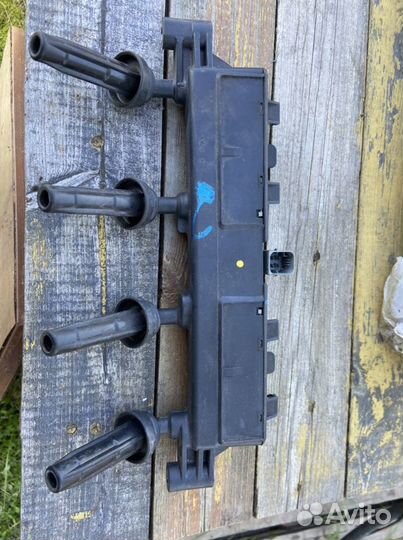 Катушка зажигания peugeot 206