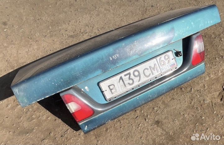 Крышка багажника Volvo 850