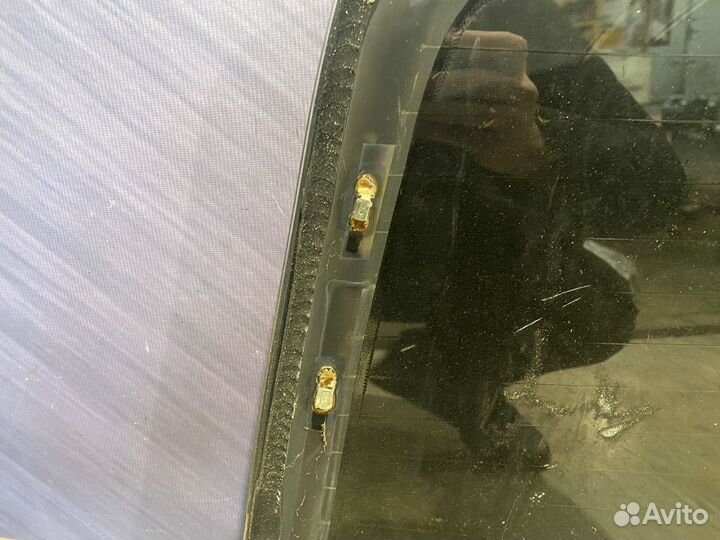 Стекло заднее ветровое Nissan almera classic B10