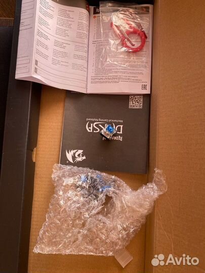 Продам игровую механическую клавиатуру