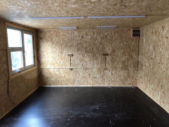 Торговая площадь, 24 м²