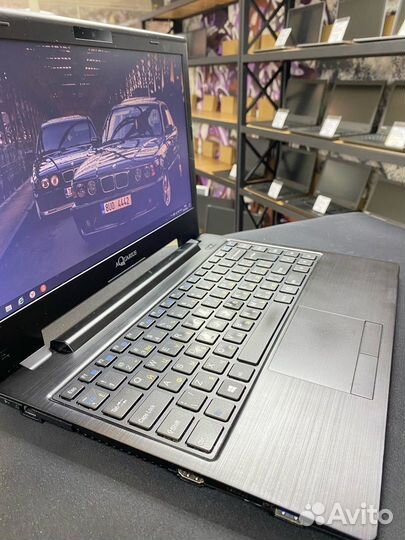 Aquarius Intel Pentium 4415U 8GB SSD 240GB