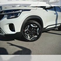 Kia Seltos 1.5 CVT, 2024, 94 км, с пробегом, цена 2 600 000 руб.