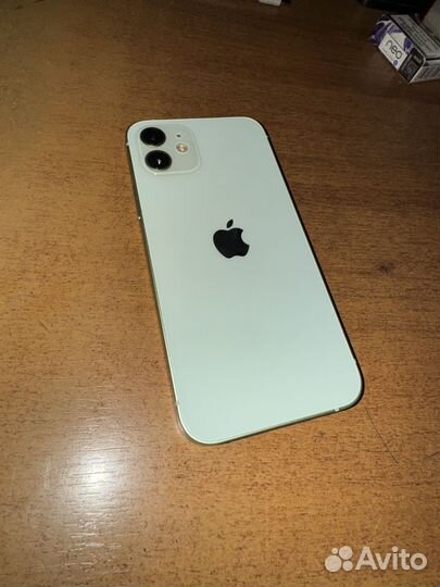 iPhone 12, 64 ГБ