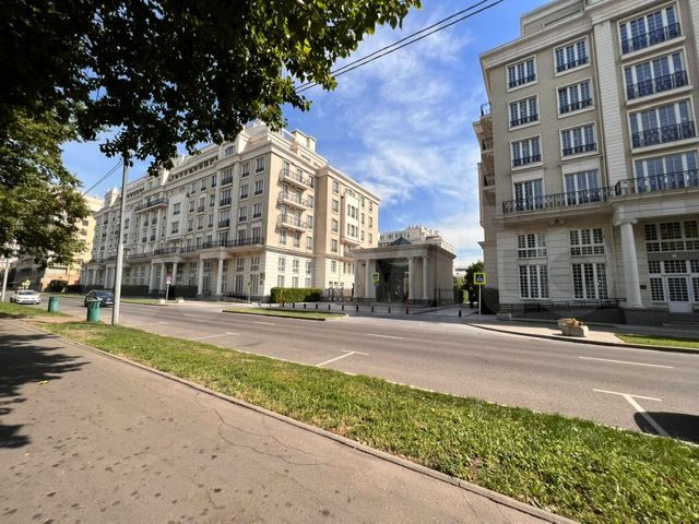 Своб. планировка, 494 м², 5/7 эт.