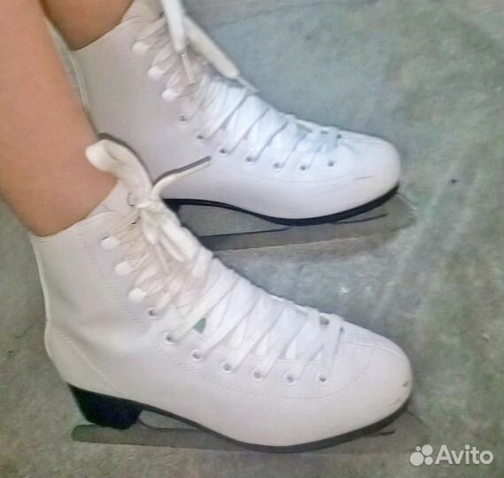 Коньки для фигурного катания