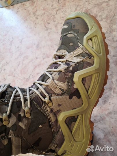 Тактические ботинки lowa