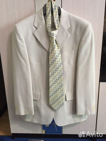 Костюм мужской