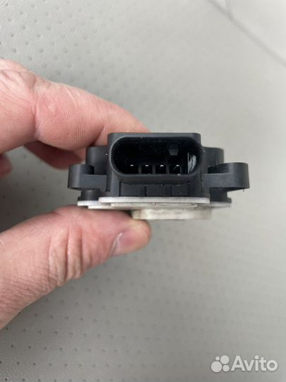 Моторчик актуатор жалюзи бампера