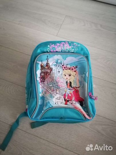 Школьный рюкзак