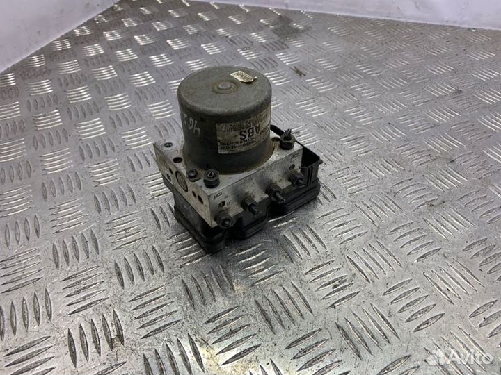 Блок ABS Hyundai Solaris G4FC 2011-2017