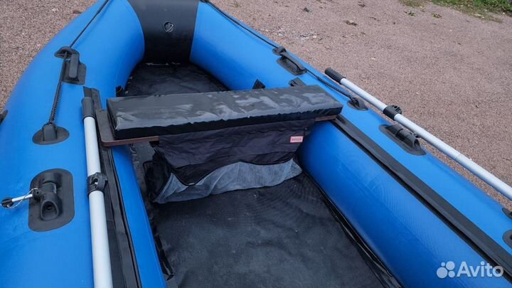 Продам лодку roger