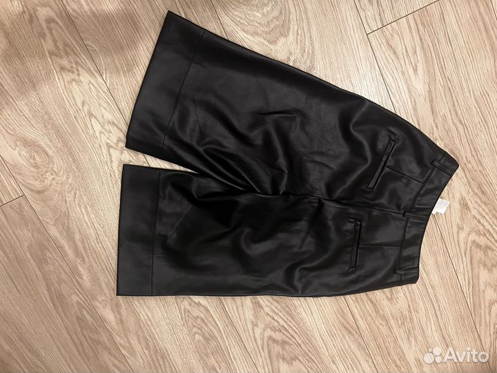 Шорты бермуды экокожа love republic