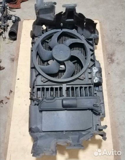 Кассета радиаторов Peugeot 407