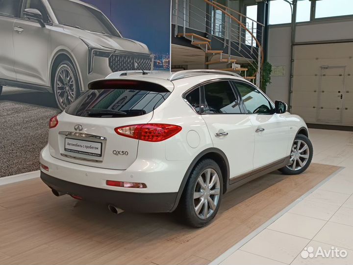 Infiniti QX50 2.5 AT, 2013, 118 000 км