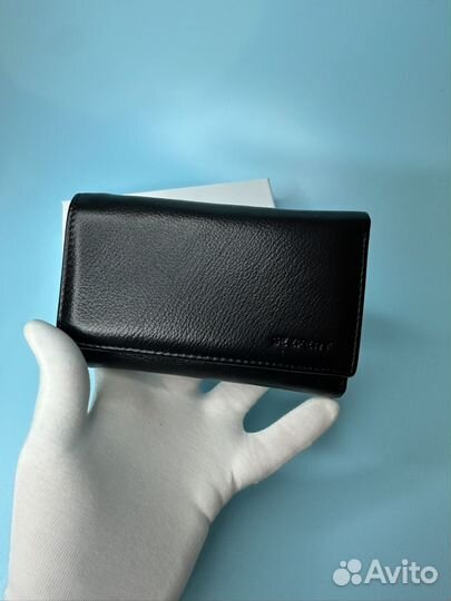 Кошелек женский кожаный
