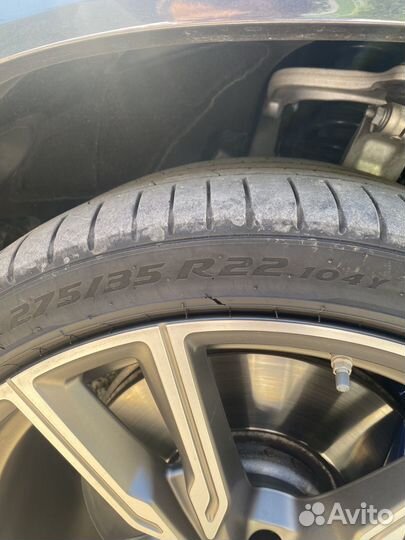 Pirelli P Zero 275/35 R22 104Y