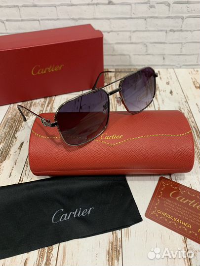 Солнцезащитные очки Cartier мужские