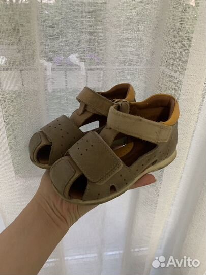 Сандали кожаные