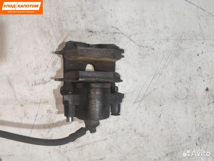 Суппорт тормозной передний правый Volkswagen Golf