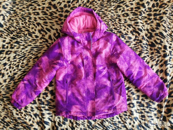 Куртка весенняя для девочки 134 р-р