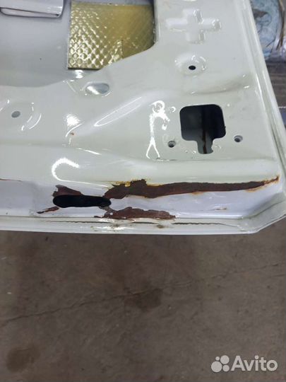 Дверь распашная задняя правая LADA Largus