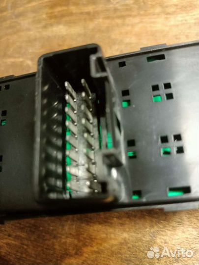 Блок управления стеклоподъемниками Киа Соренто