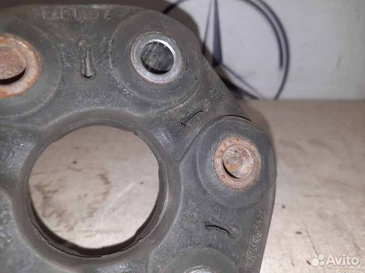 Эластичная муфта карданного вала задняя Bmw 5