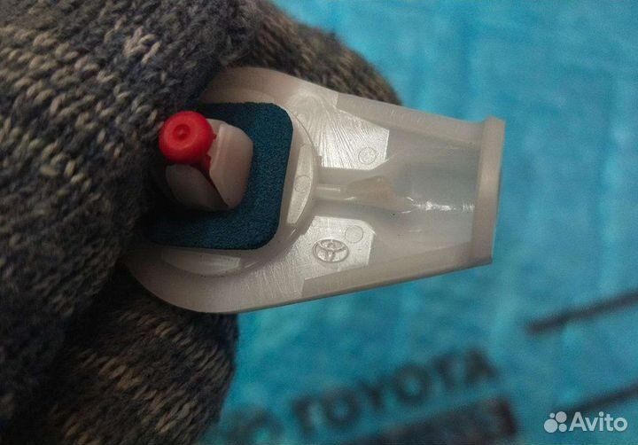 Крепление молдинга заднее Highlander 2013-2019