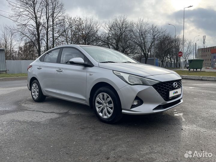 Hyundai Solaris 1.6 AT, 2022, 14 010 км