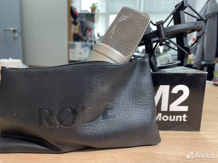 Студийный конденсаторный микрофон rode NT2-A