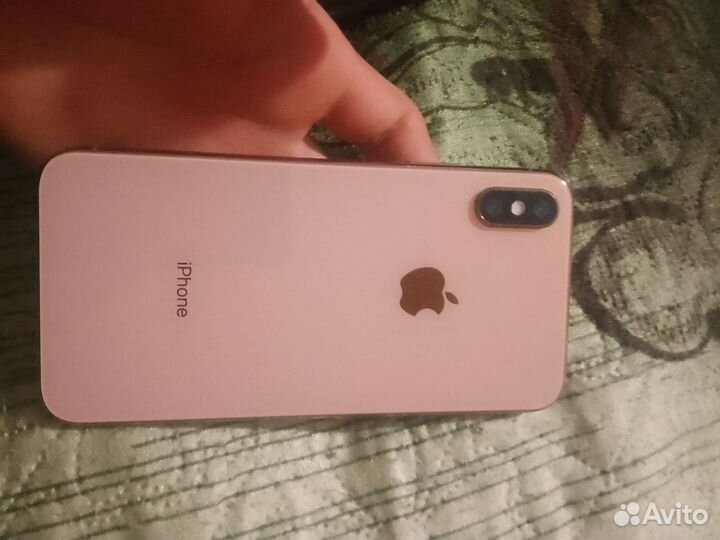 iPhone Xs, 64 ГБ